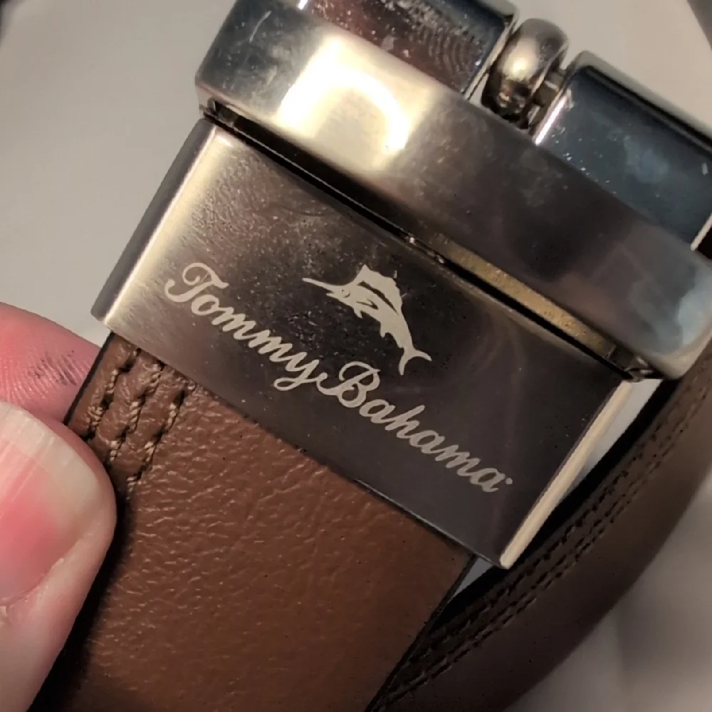 Tommy Bahama Brown/Black Reversible Leather Belt Large 38-40